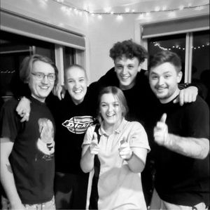 Meet your Posher, Molly